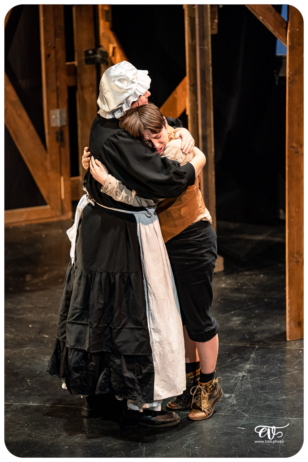 OLIVER TWIST (CIE LA MESNIE H.)